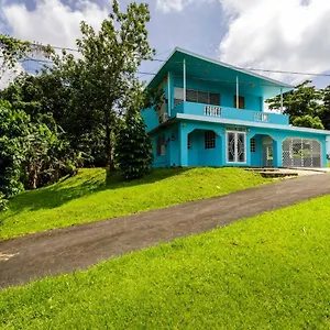  Holiday home Rainforest Retreat 15 Min From The